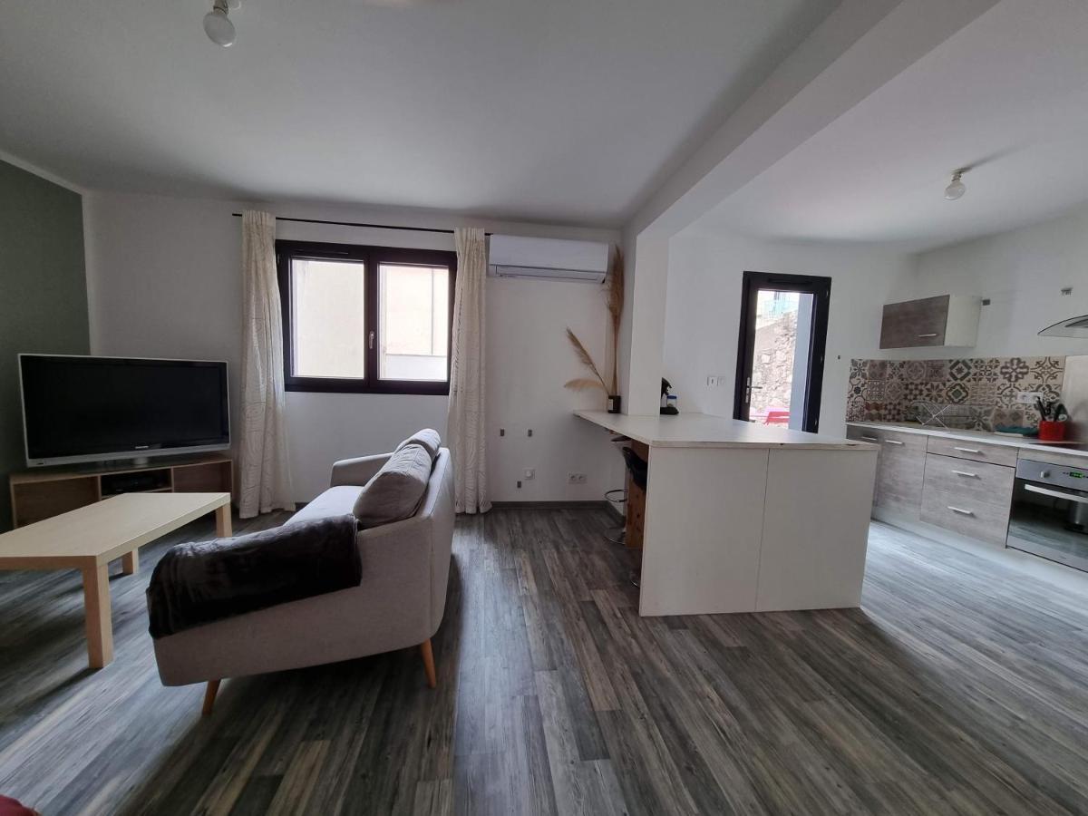 T2 Avec Terrasse 25M², Garage, Plein Centre-Ville Narbonne Exterior photo