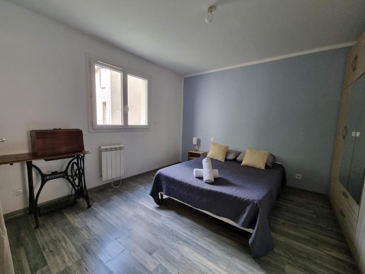 T2 Avec Terrasse 25M², Garage, Plein Centre-Ville Narbonne Exterior photo